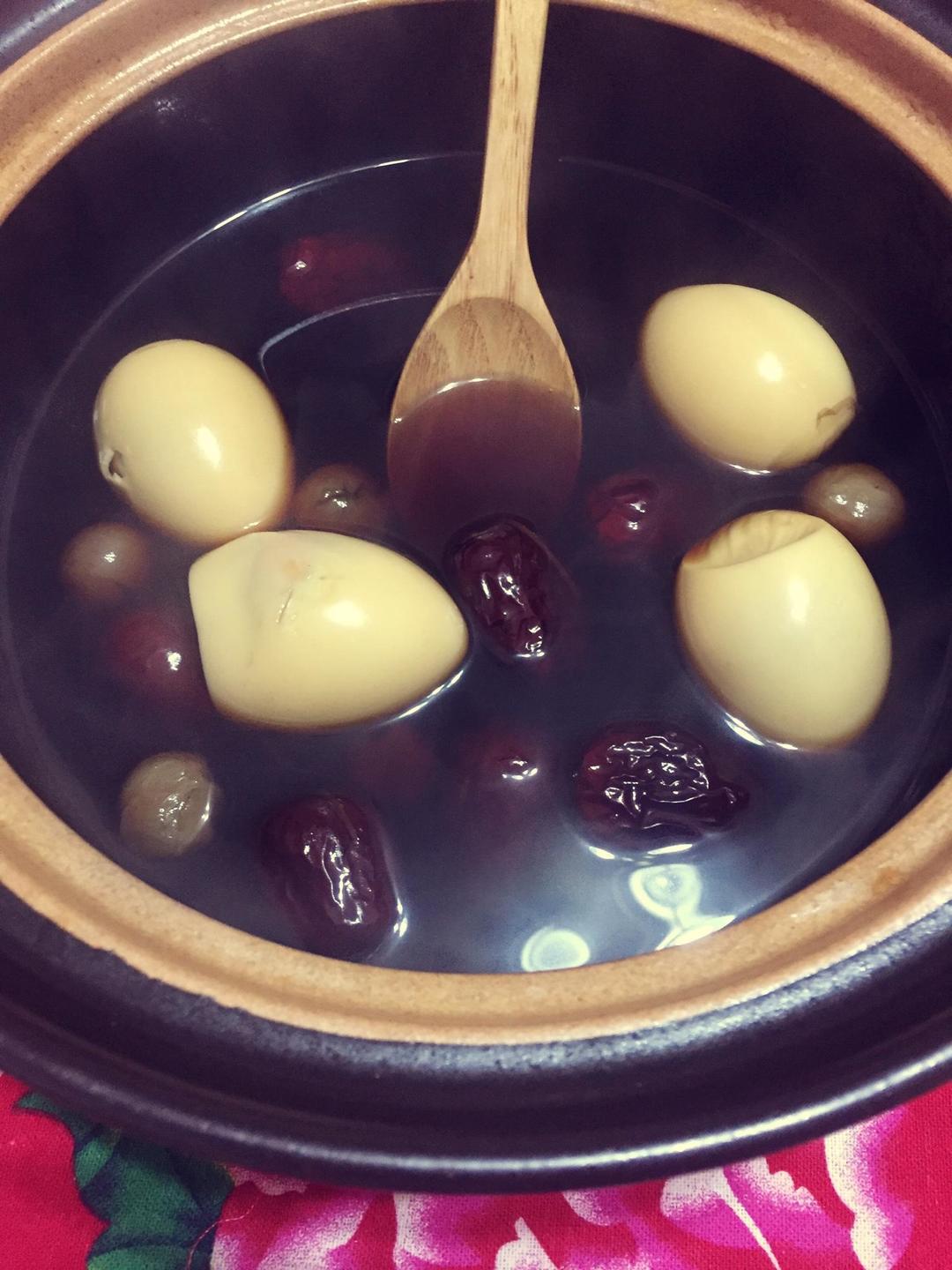 红枣桂圆红糖鸡蛋的做法