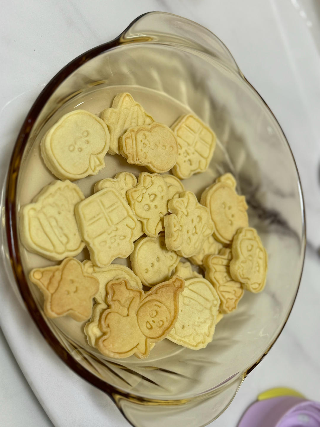 圣诞风印花曲奇饼干教程，附压面平整及脱模小技巧！