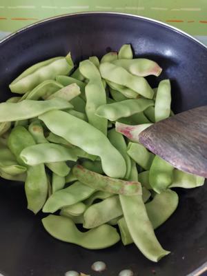 东北排骨炖芸豆的做法 步骤9