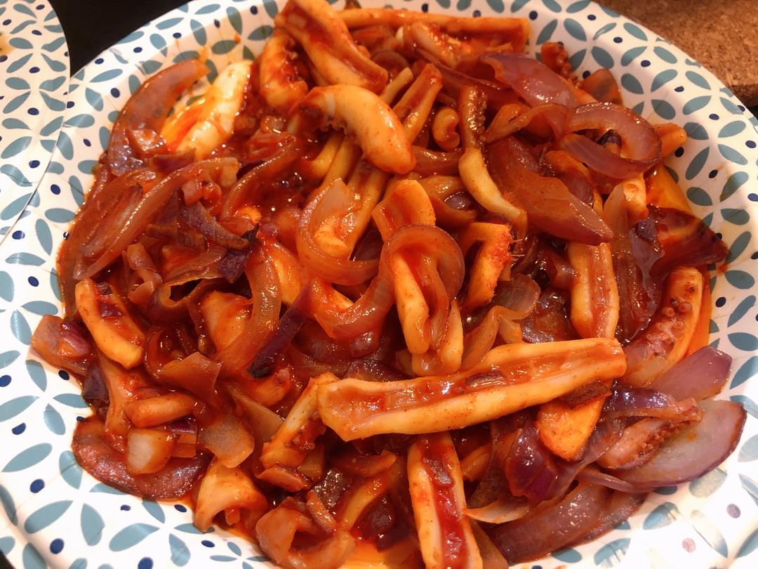 鱼尾-做的韩式辣酱炒鱿鱼