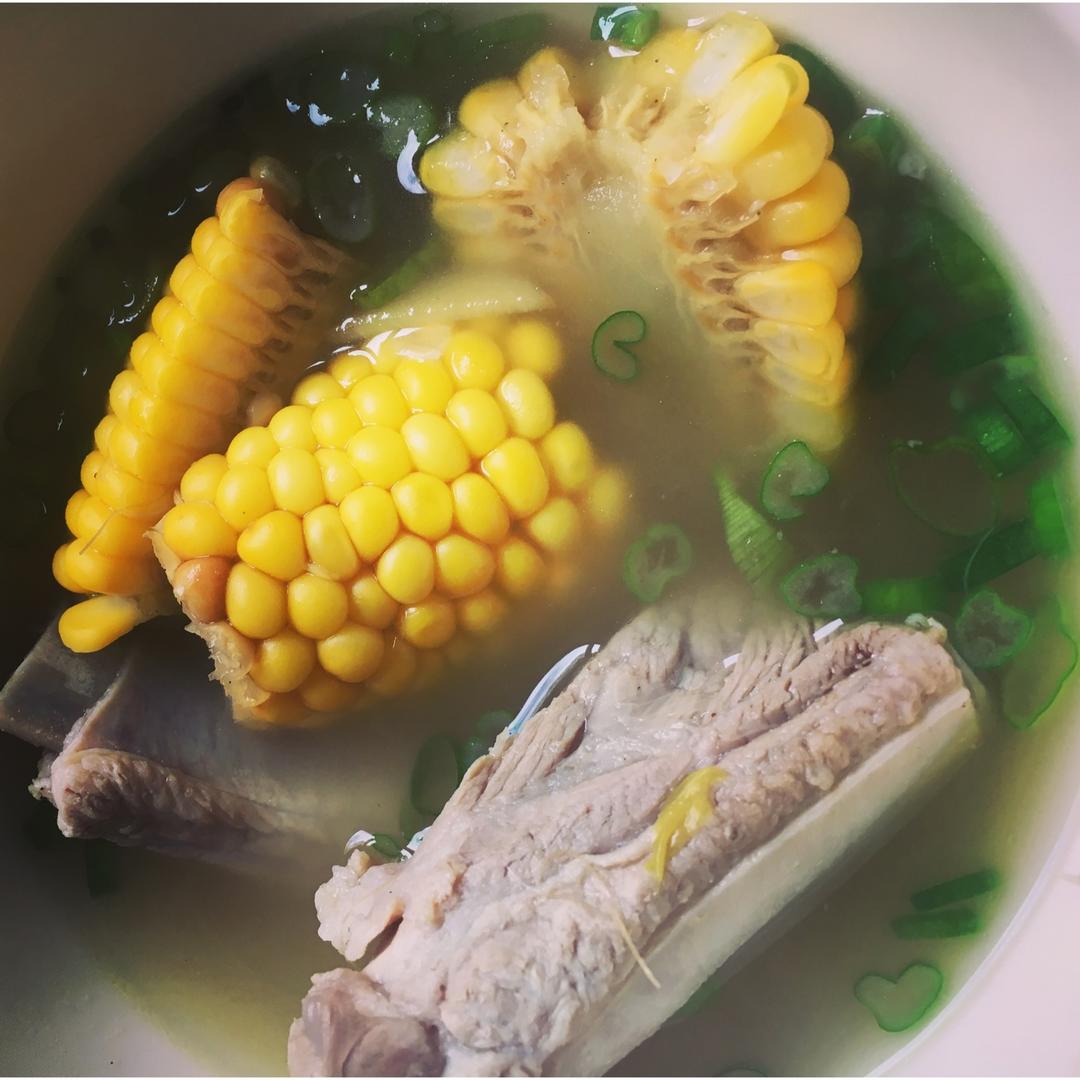 玉米排骨汤