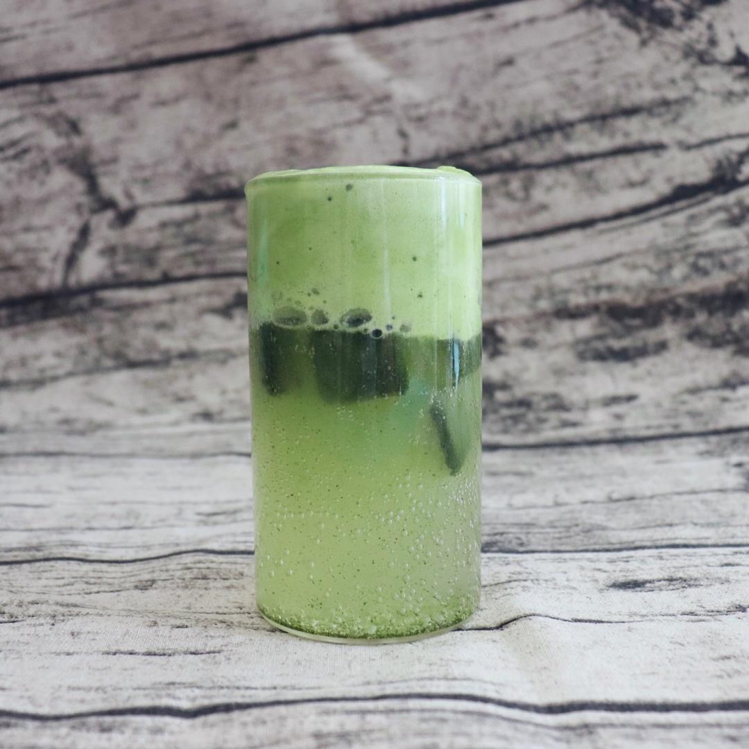 仿400次抹茶奶茶，简单快手，醇厚奶香配上抹茶清香，一口下去非常惬意。