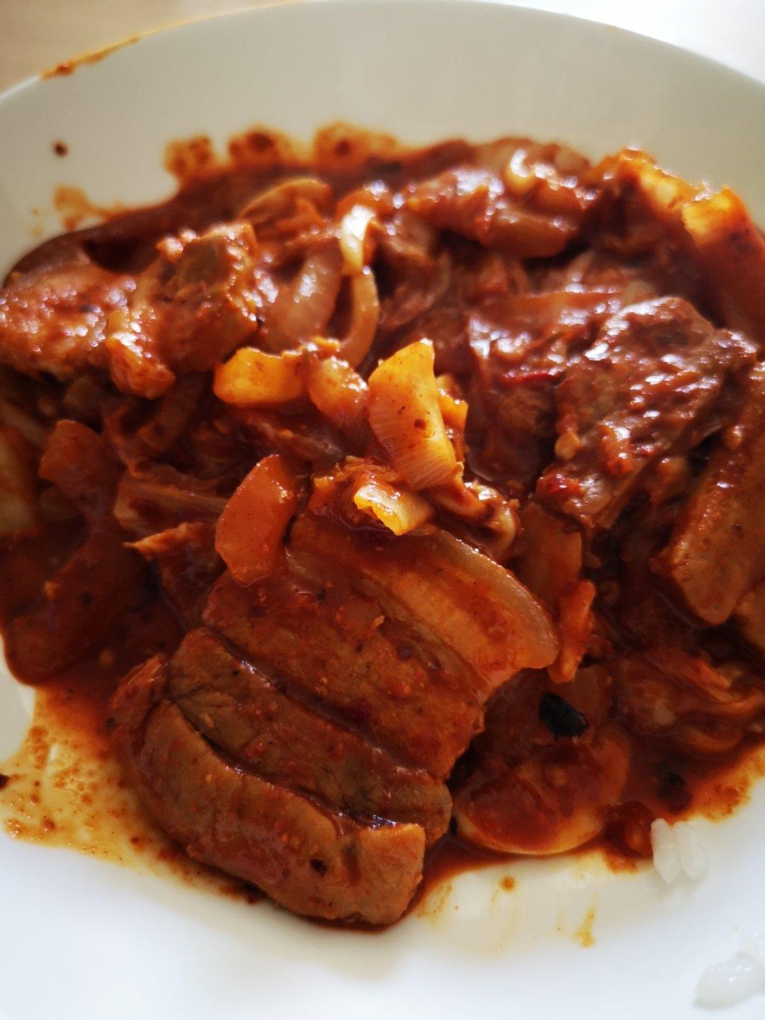 辣白菜炒五花肉