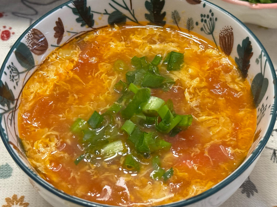 【跟我做不会错】简单又好喝的西红柿鸡蛋汤，家常又营养哦