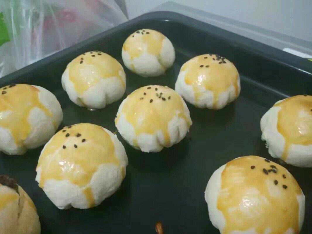 蛋黄酥