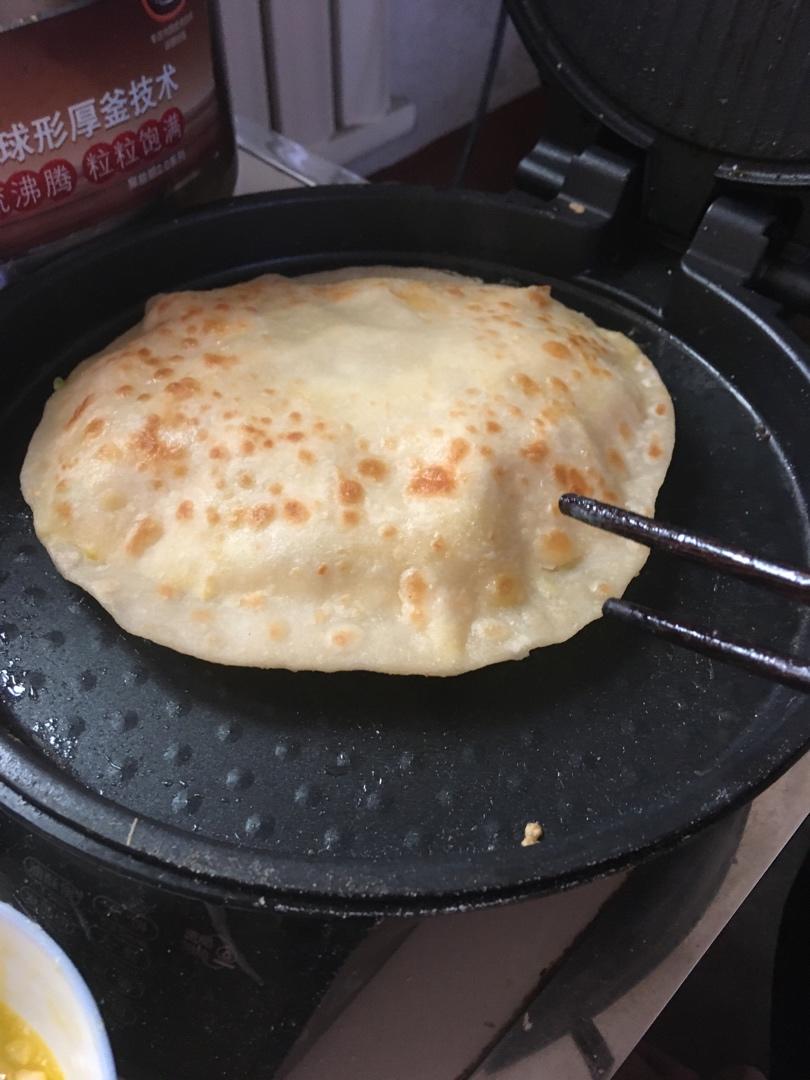 早餐摊的鸡蛋灌饼很好吃？不，我自己做的鸡蛋灌饼更好吃！