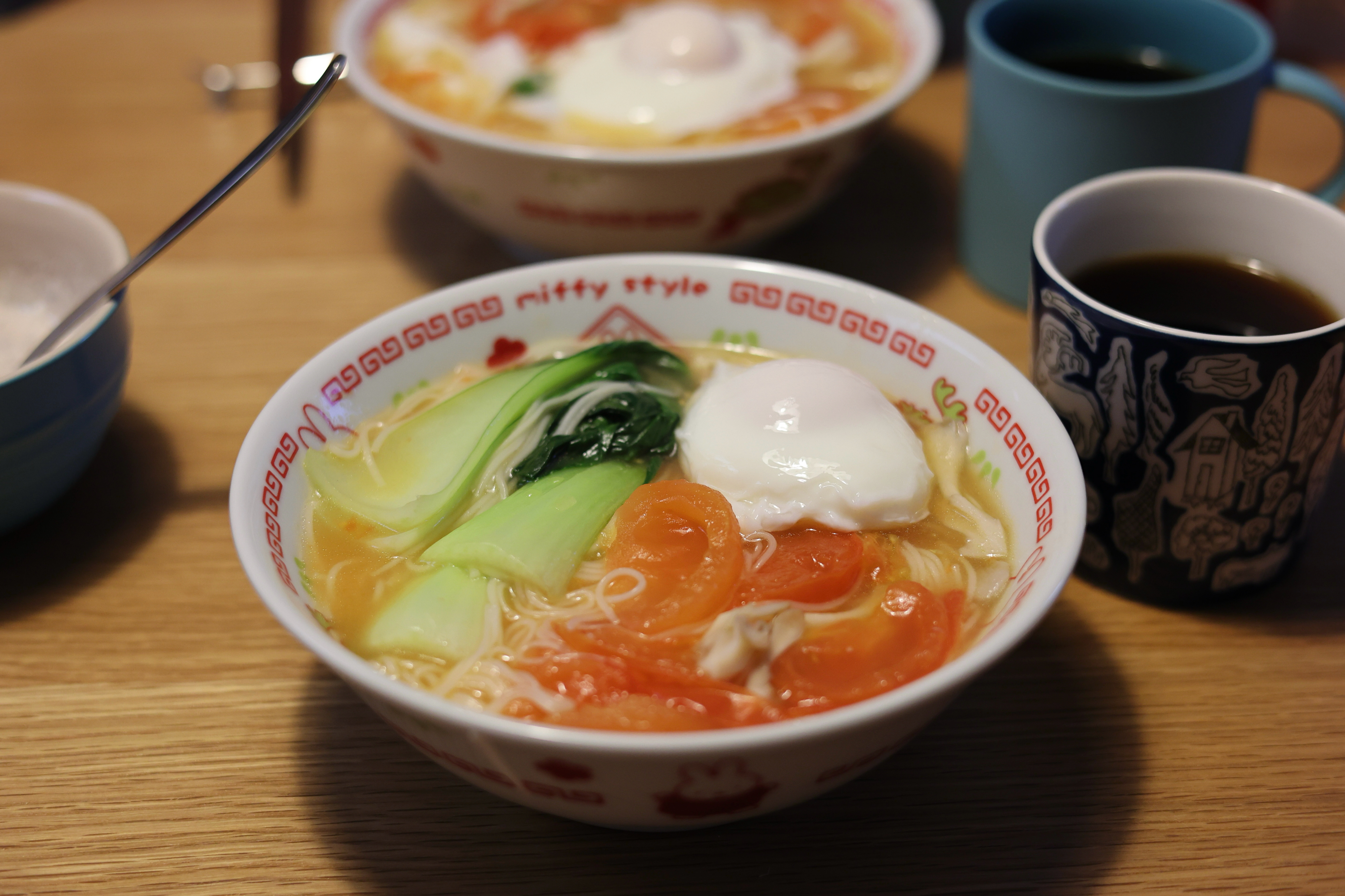 虾仁西红柿热汤面丨健康·三餐<好好吃饭8>