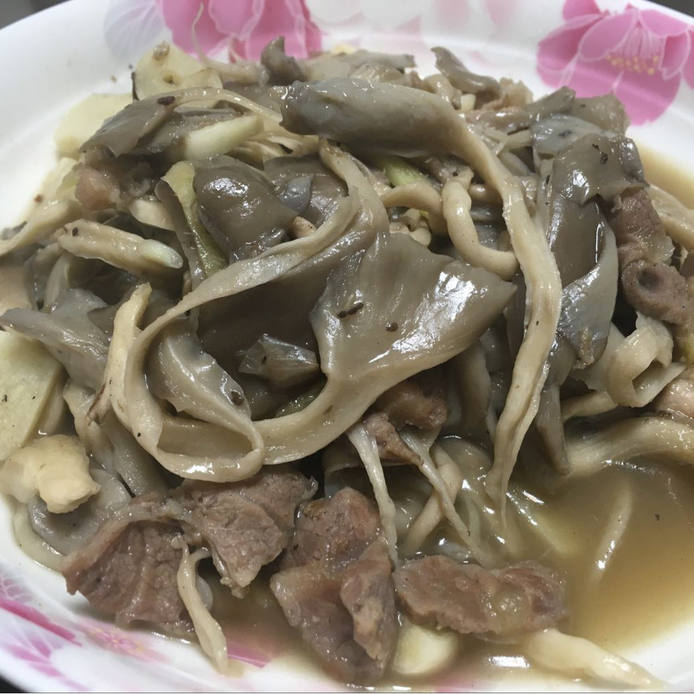 平菇肉片