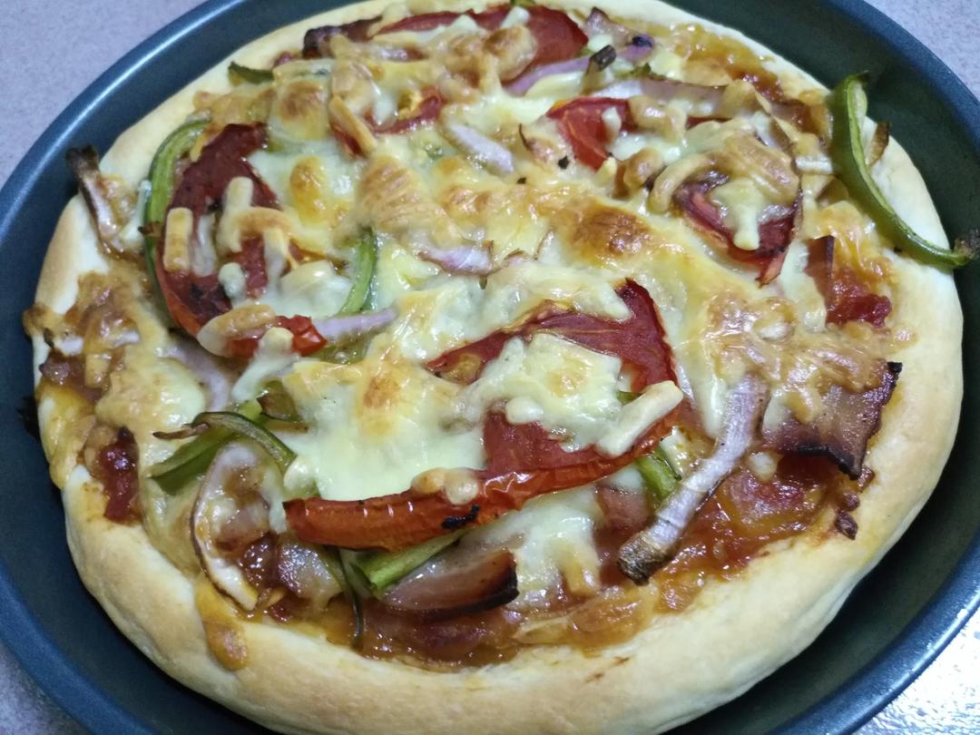 8寸纯手工什锦披萨