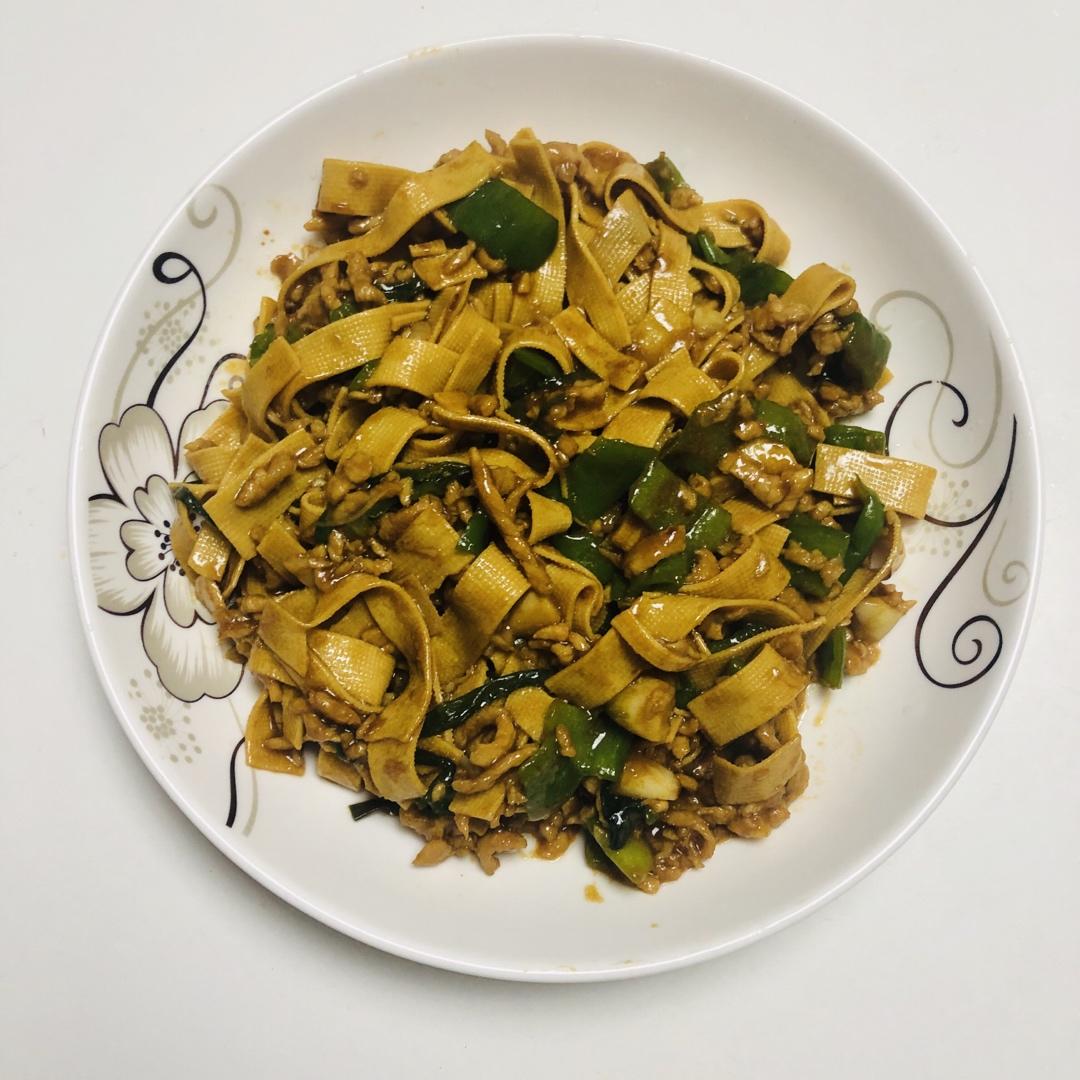 青椒肉丝炒干丝
