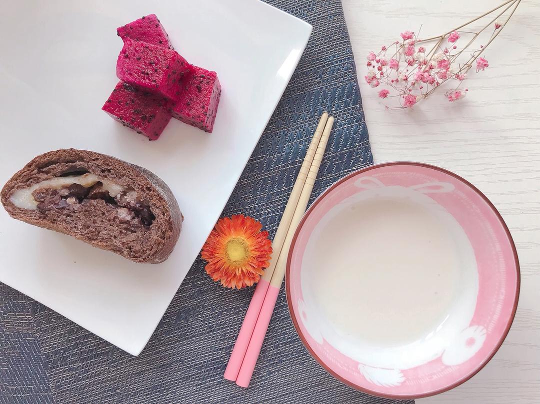 抹茶麻薯红豆软欧包