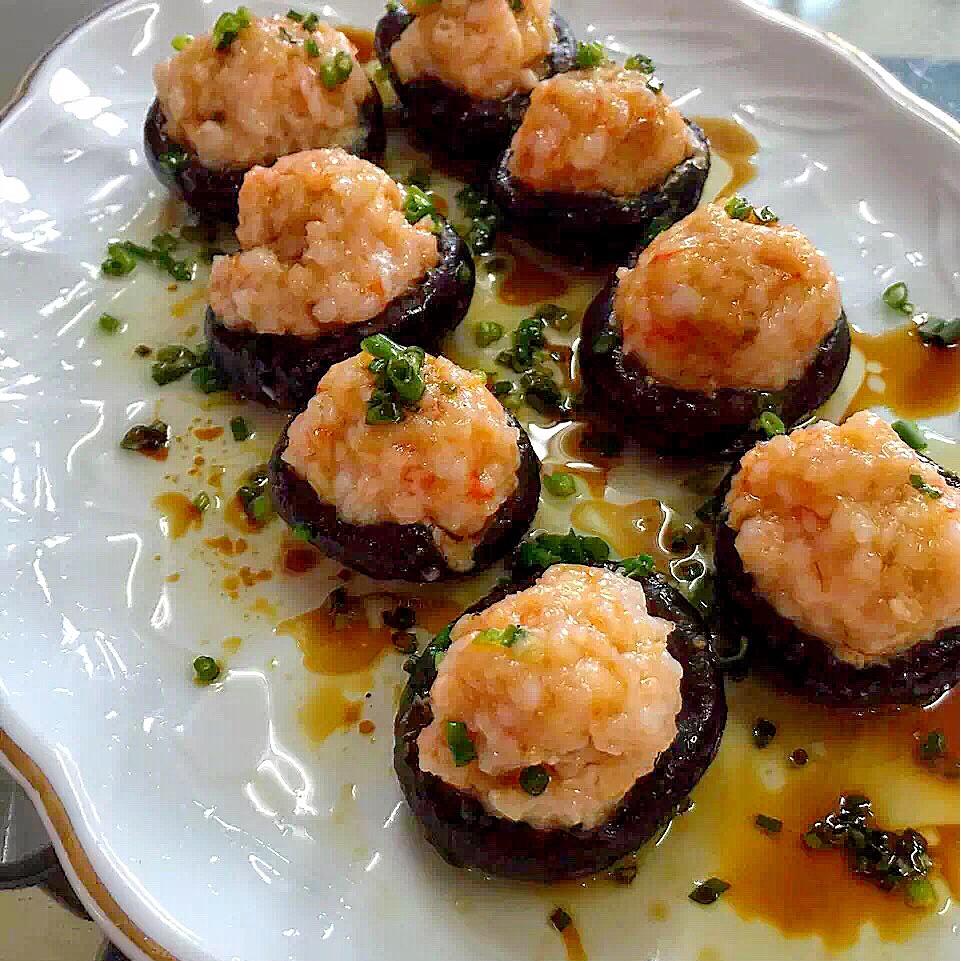 百花酿鲜菇｜一条视频