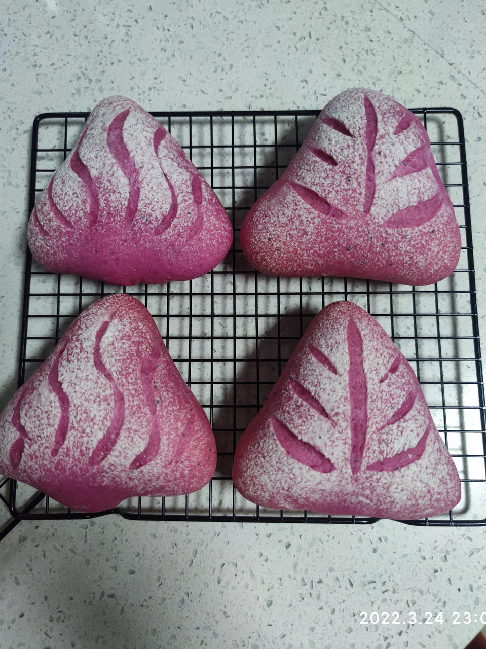 奈雪同款火龙果乳酪软欧包