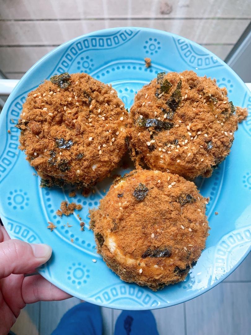 美味海苔肉松小贝