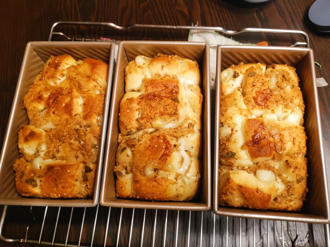 肉松手撕面包—超软会爆浆的面包哟