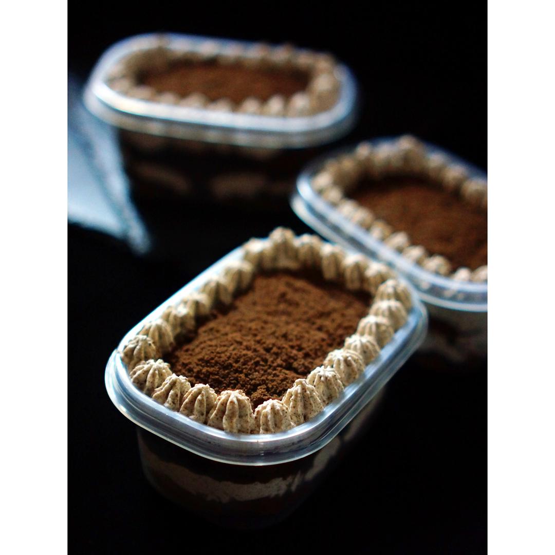 好吃到流泪的奥利奥咸奶油盒子蛋糕