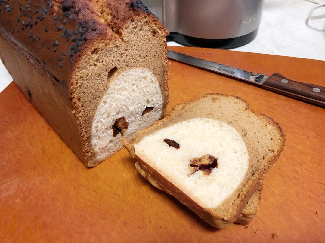 枣枣枣蛋糕吐司