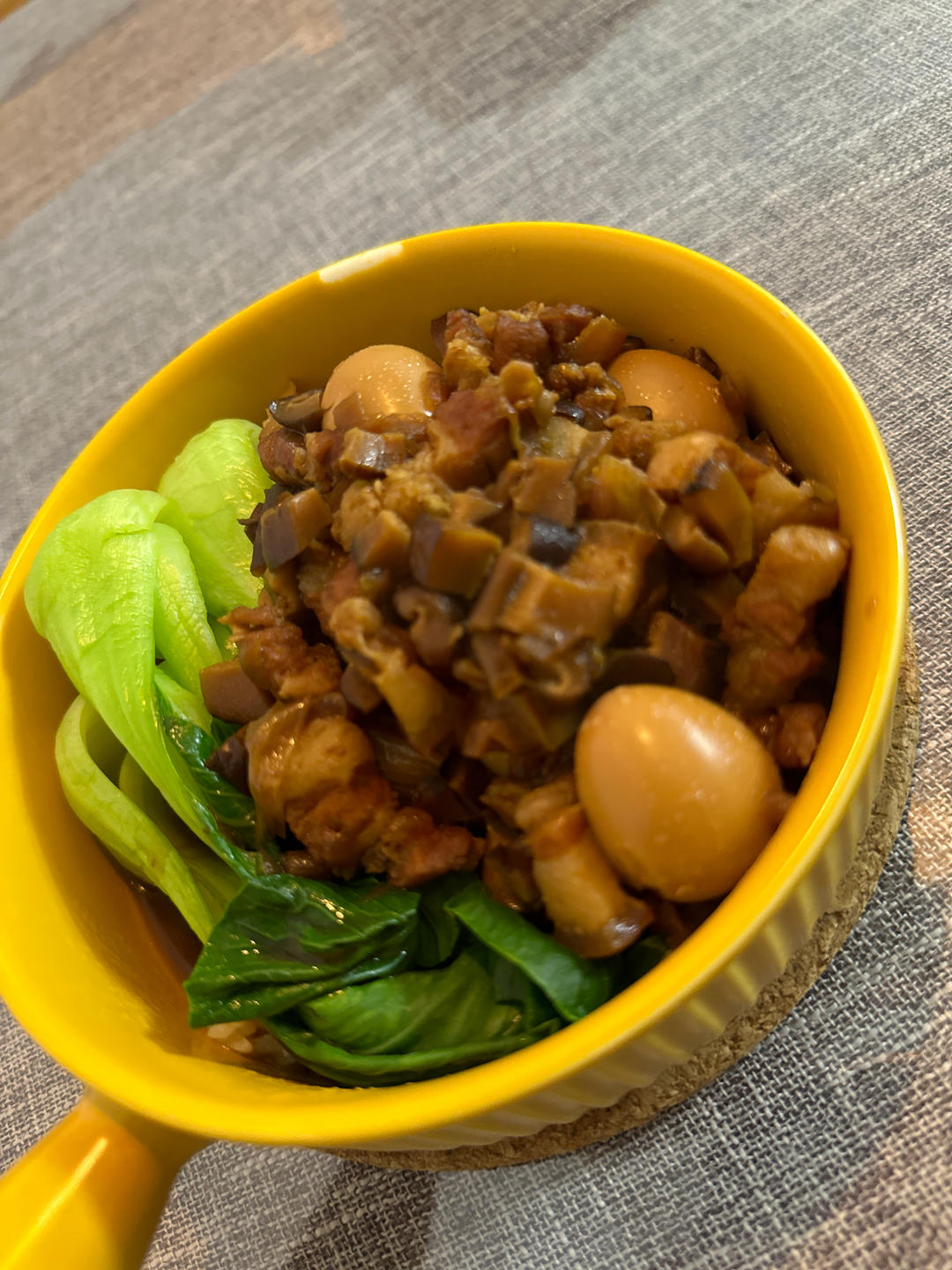 好吃到停不下来的卤肉饭