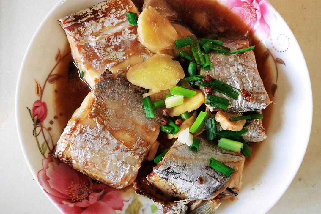 鲜嫩无比的清蒸带鱼
