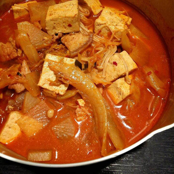 泡菜豆腐锅