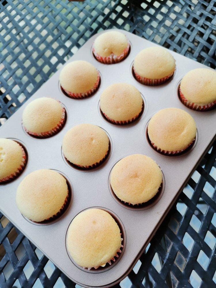 #大手圈小手#迷你戚风小纸杯蛋糕