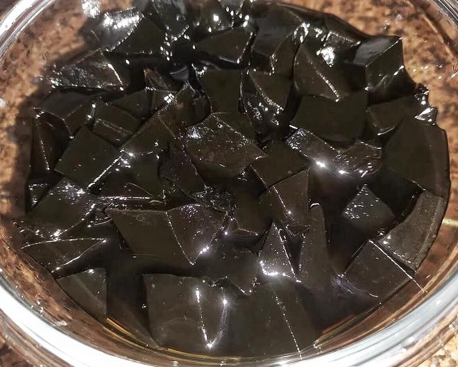 古早味】仙草冻(仙草干版本)的做法步骤图】火炭麗琪dd_下厨房