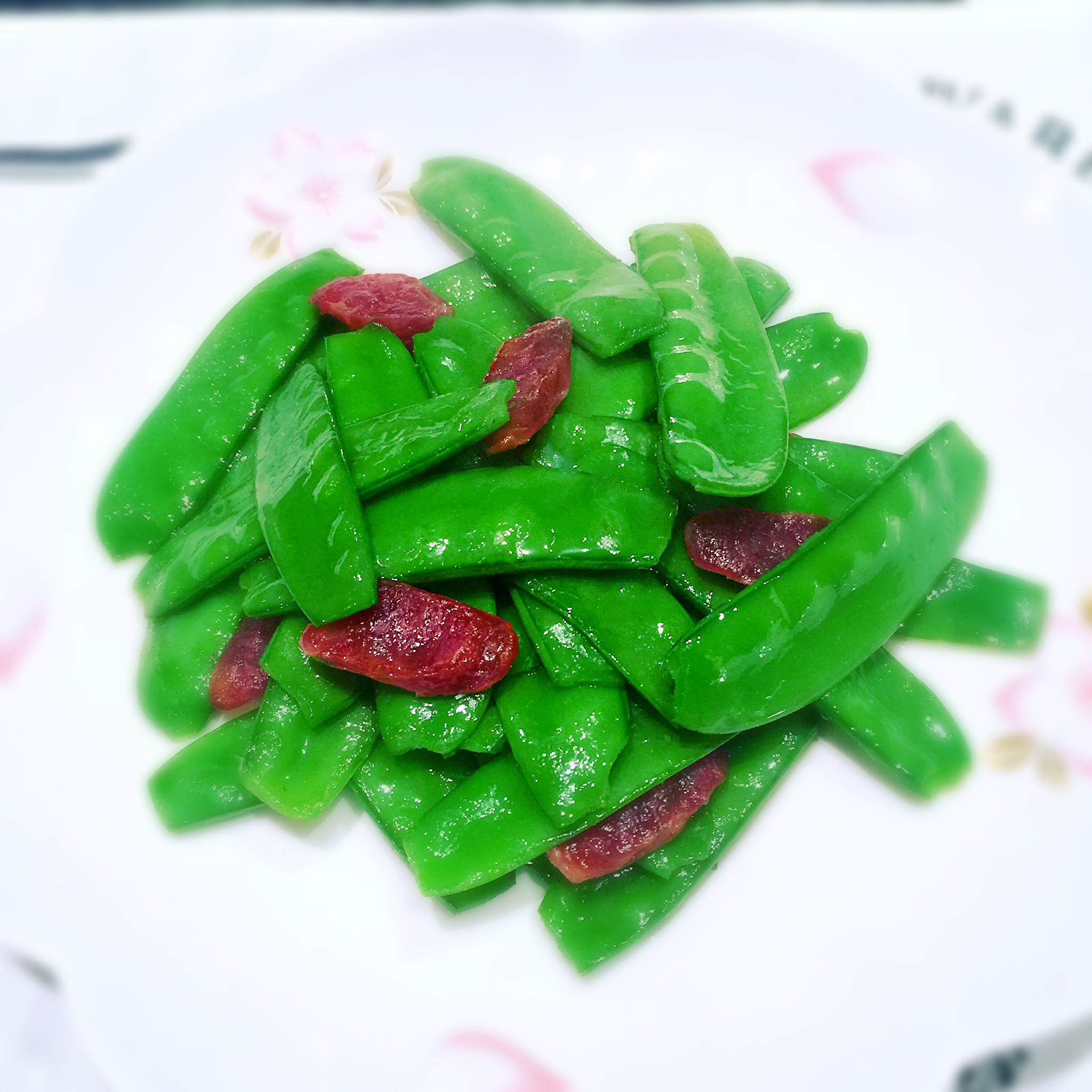 腊肠炒荷兰豆