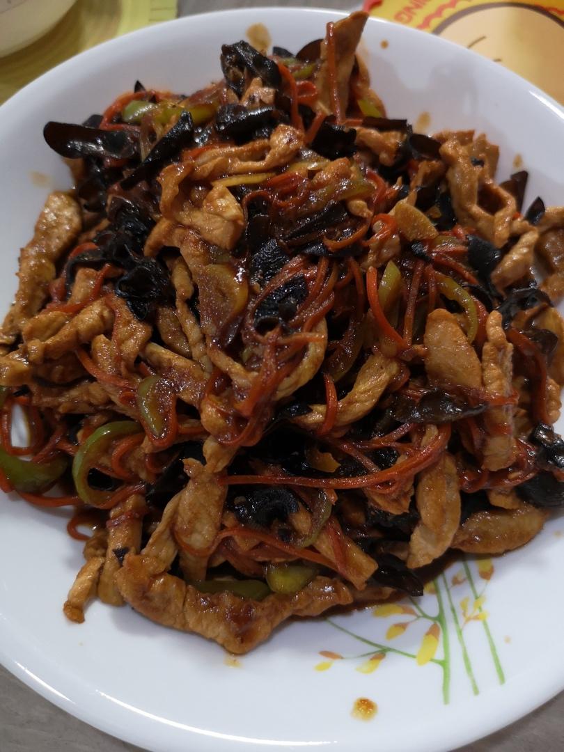 鱼香肉丝这样做才地道好吃😋