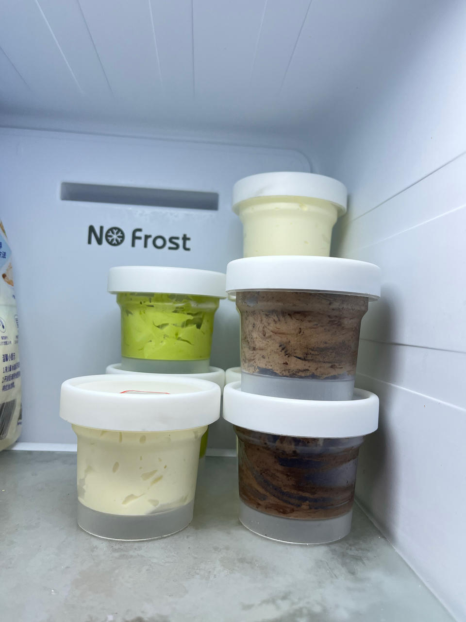 无生蛋简单粗暴零失败多口味酸奶冰淇淋（消耗淡奶油）