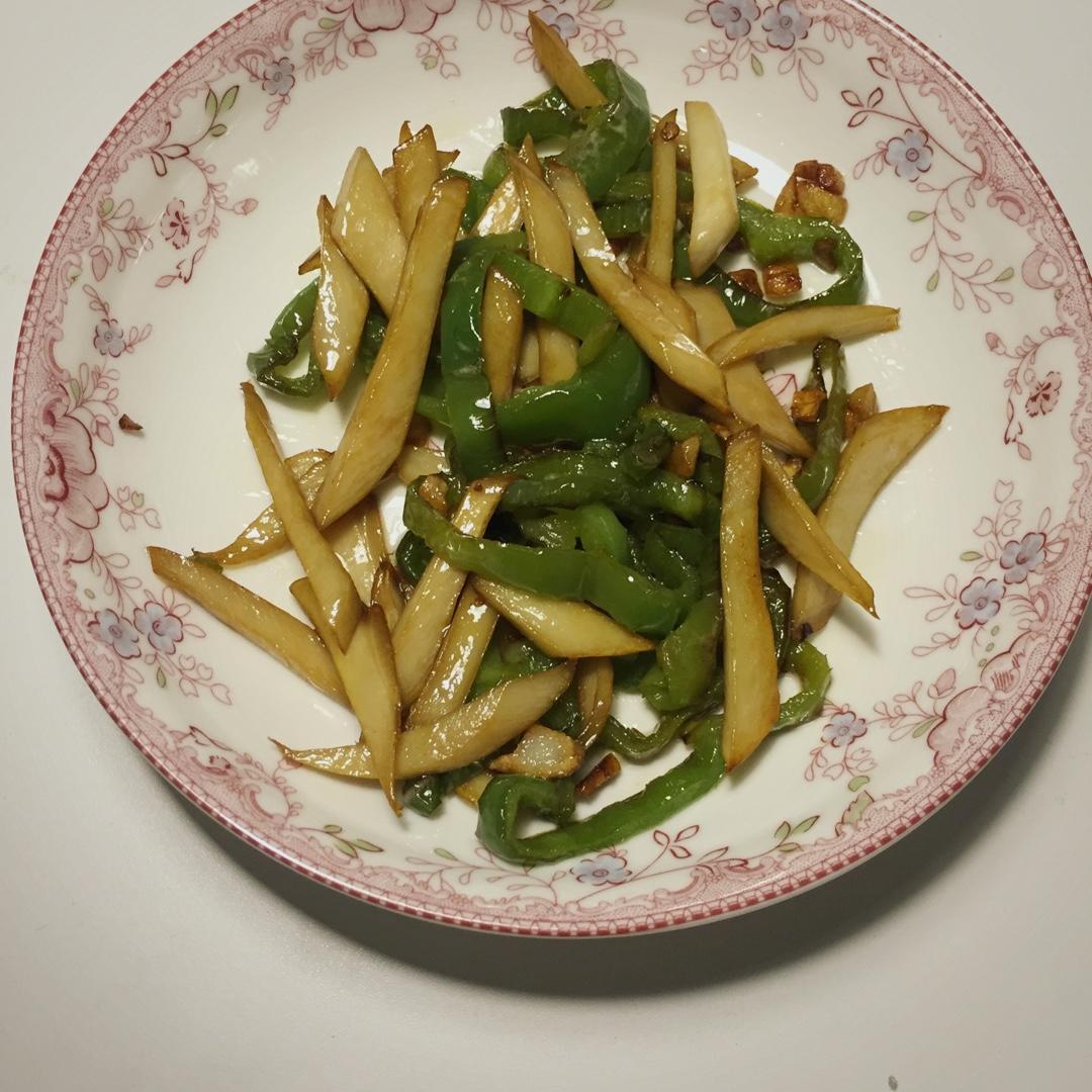 青椒素炒杏鲍菇