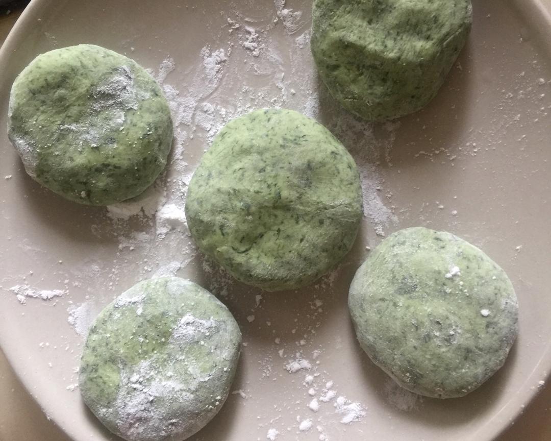 艾叶菜笕塌饼的做法