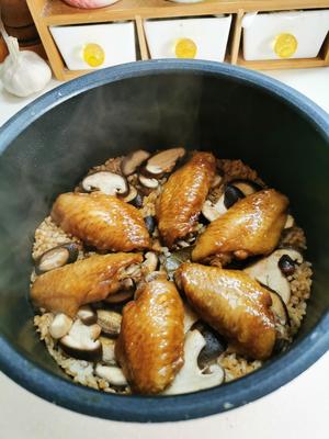 懒人香菇鸡翅焖饭（电饭锅一锅出）的做法 步骤6