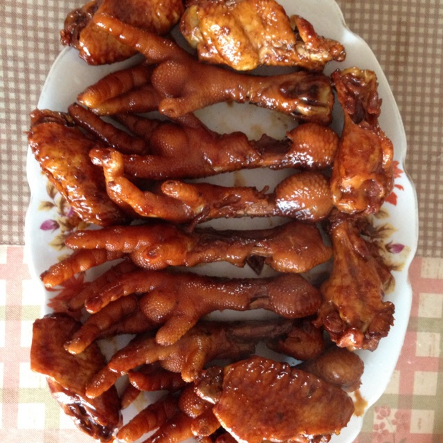 秘制红烧鸡爪