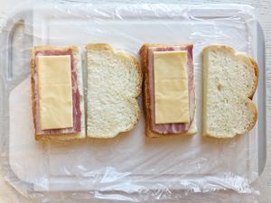面包糠三明治的做法 步骤3