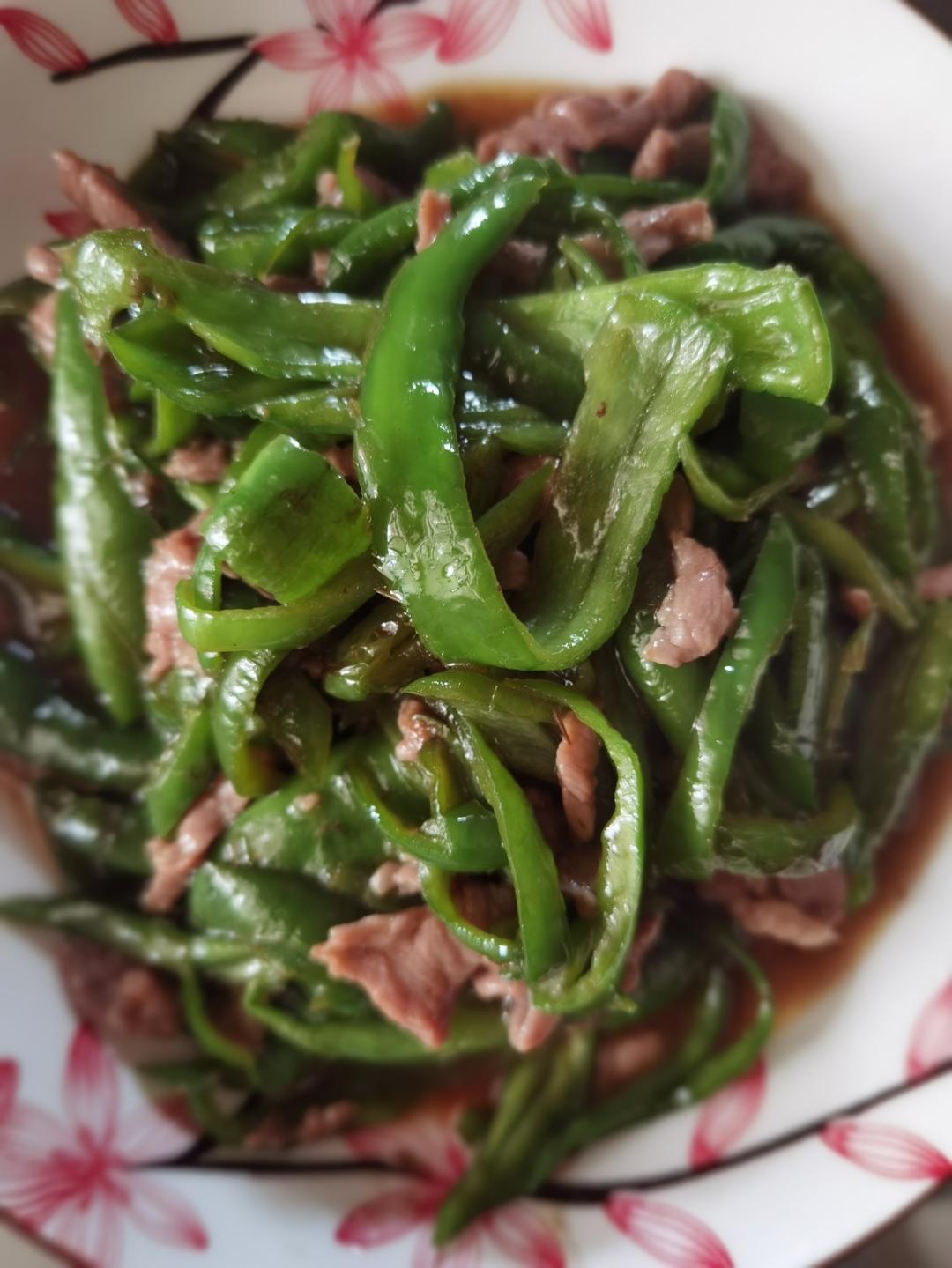 ‼️好吃到舔盘的青椒肉丝盖浇饭