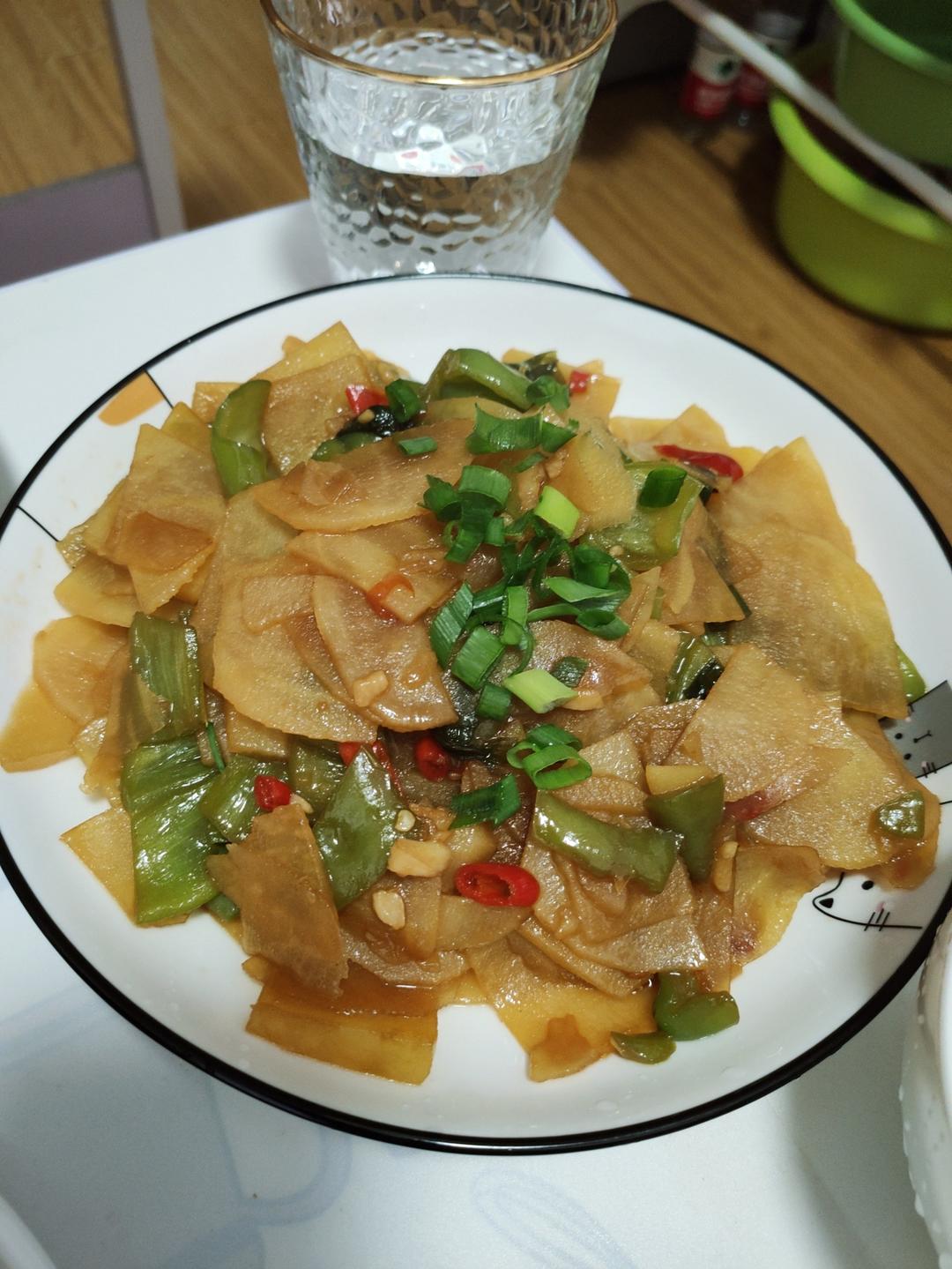 greengreen1做的比肉都好吃的青椒炒土豆片简单又美味75