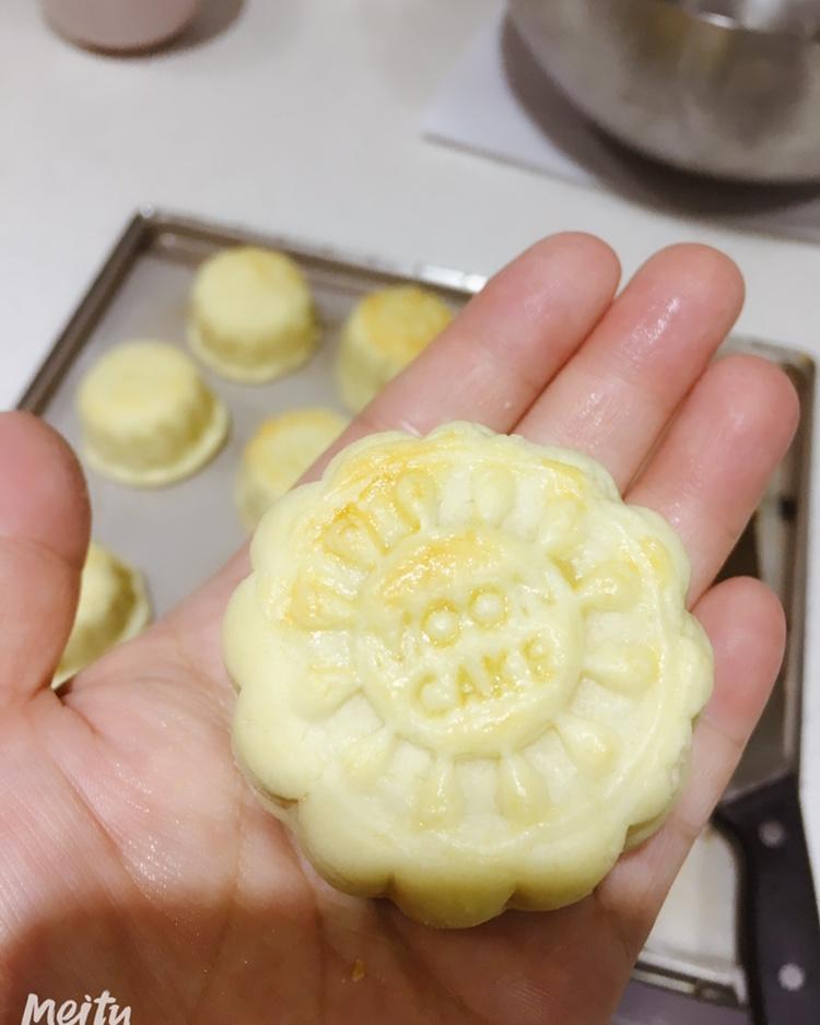 金沙流心奶黄月饼（简化版配方）