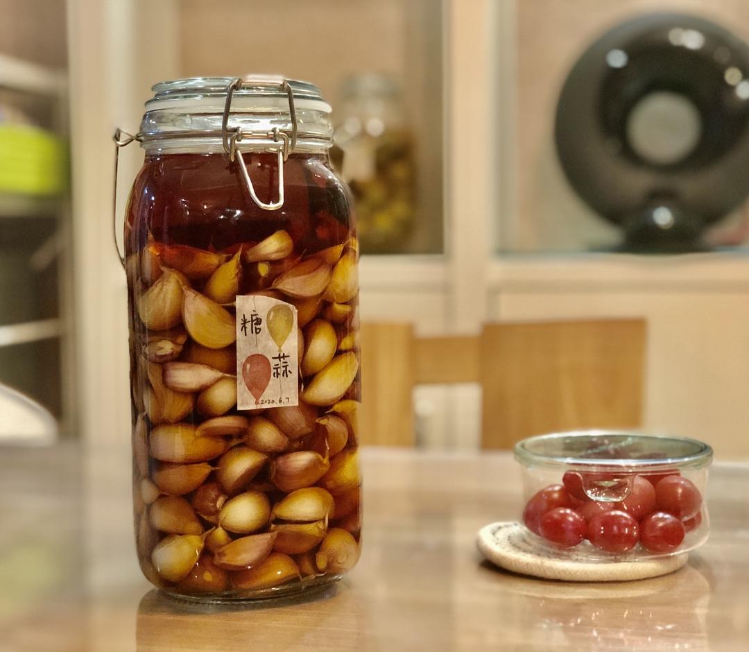 厨师长教你：“糖蒜”的家常做法，开胃解暑味道很赞，先收藏起来