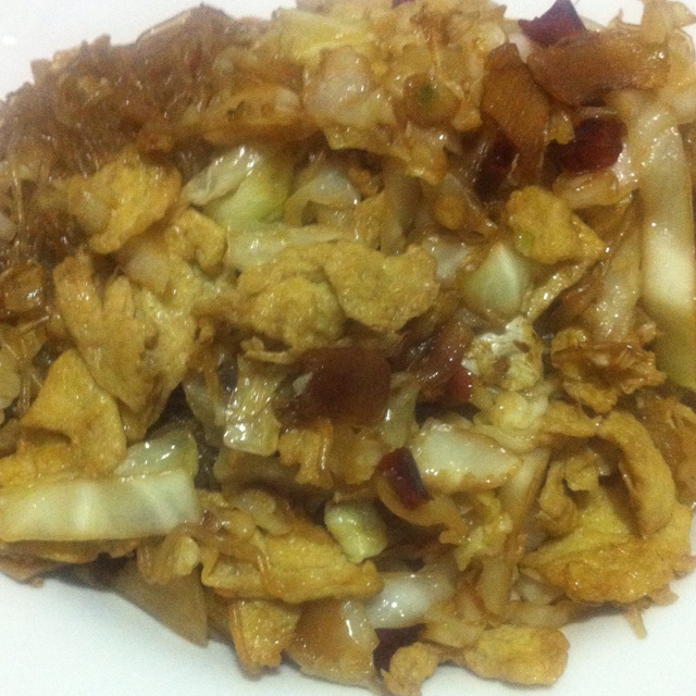 包菜粉丝炒鸡蛋