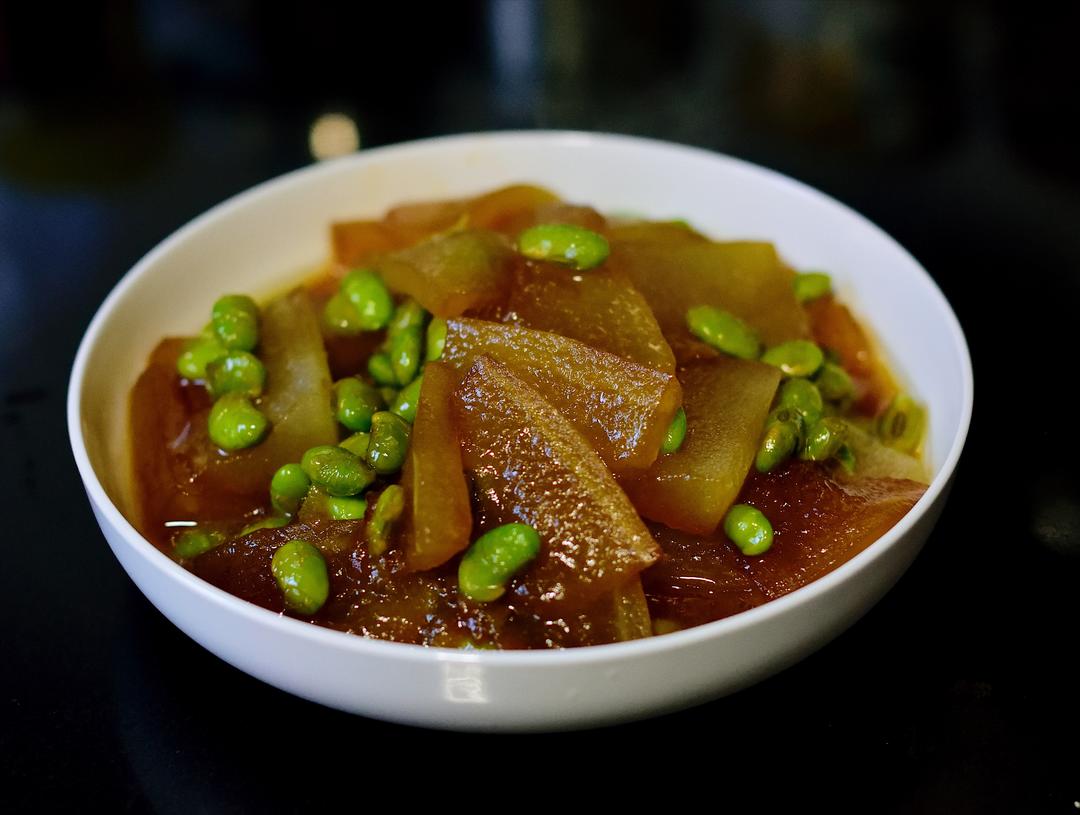 毛豆冬瓜——让无肉不欢的人吃下了一大碗饭的做法
