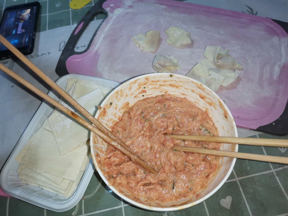 肉不柴的馄饨馅