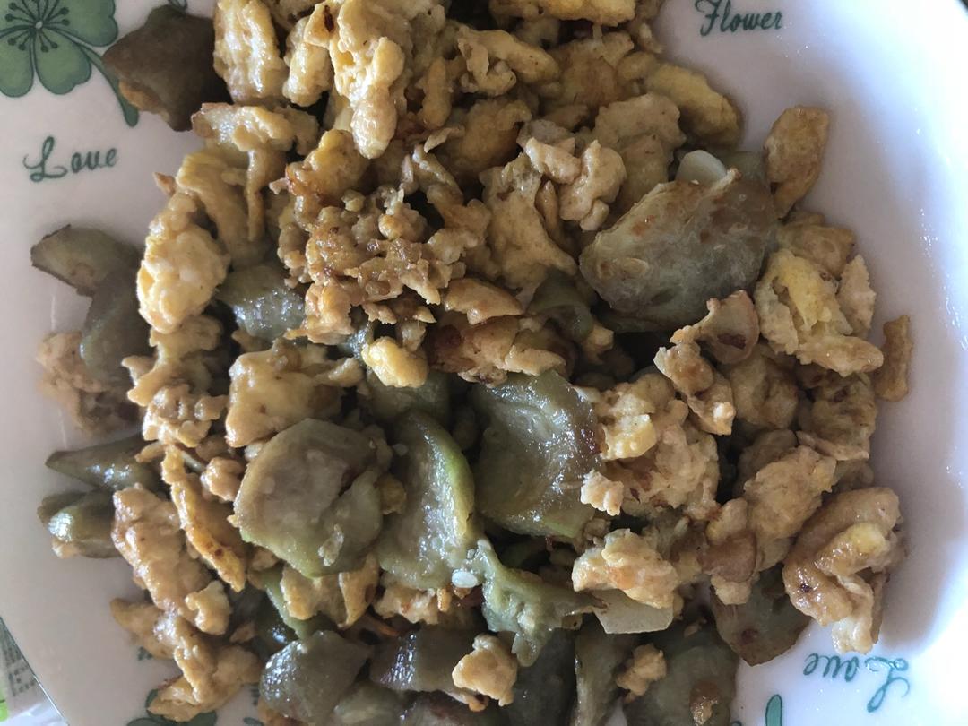 丝瓜炒鸡蛋