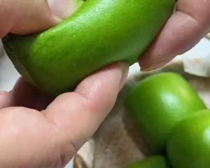 菠菜千层馒头  翠绿蓬松暄软  细腻光滑的秘密   附细节视频的做法 步骤12