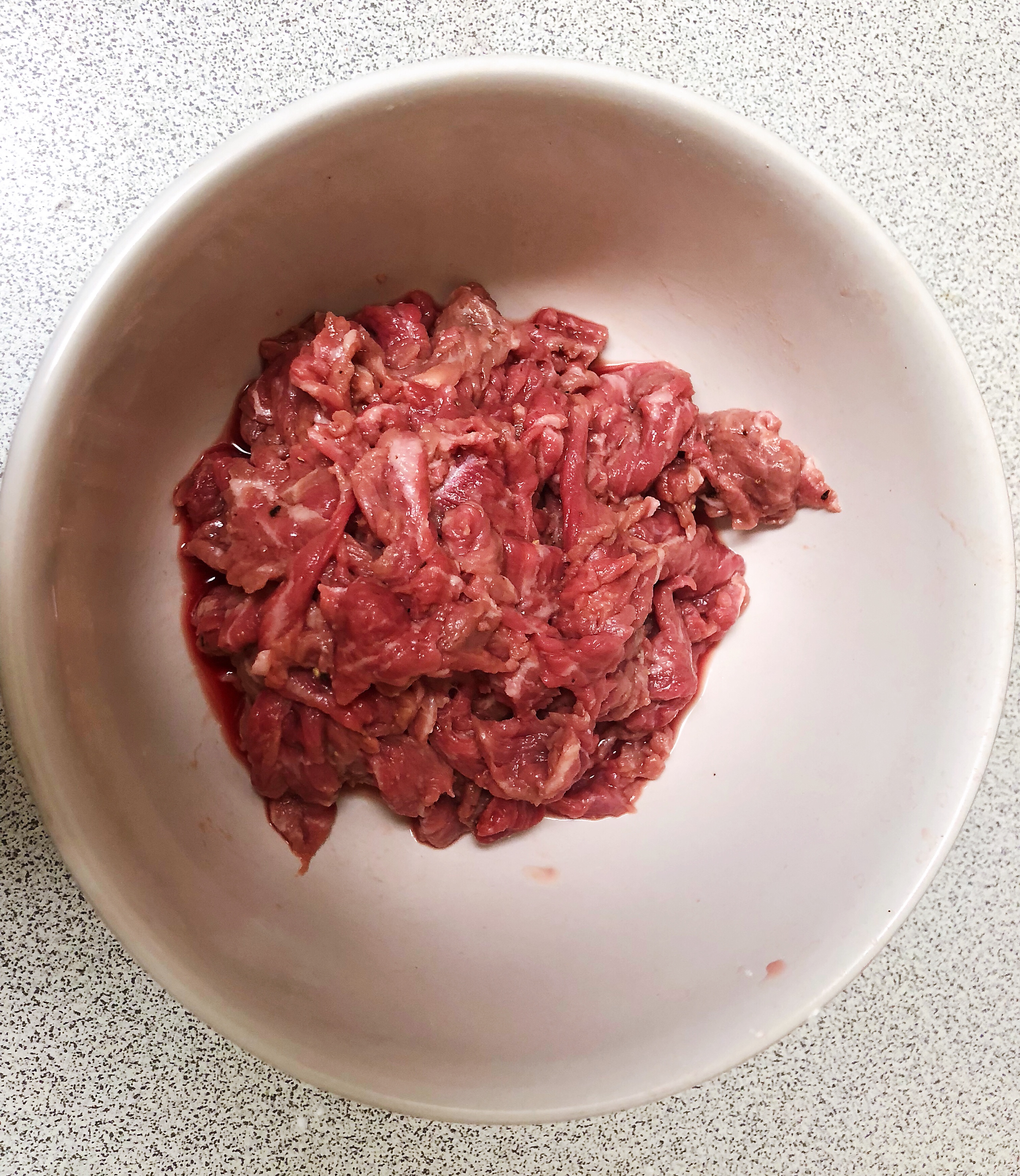 尖椒炒牛肉的做法 步骤1