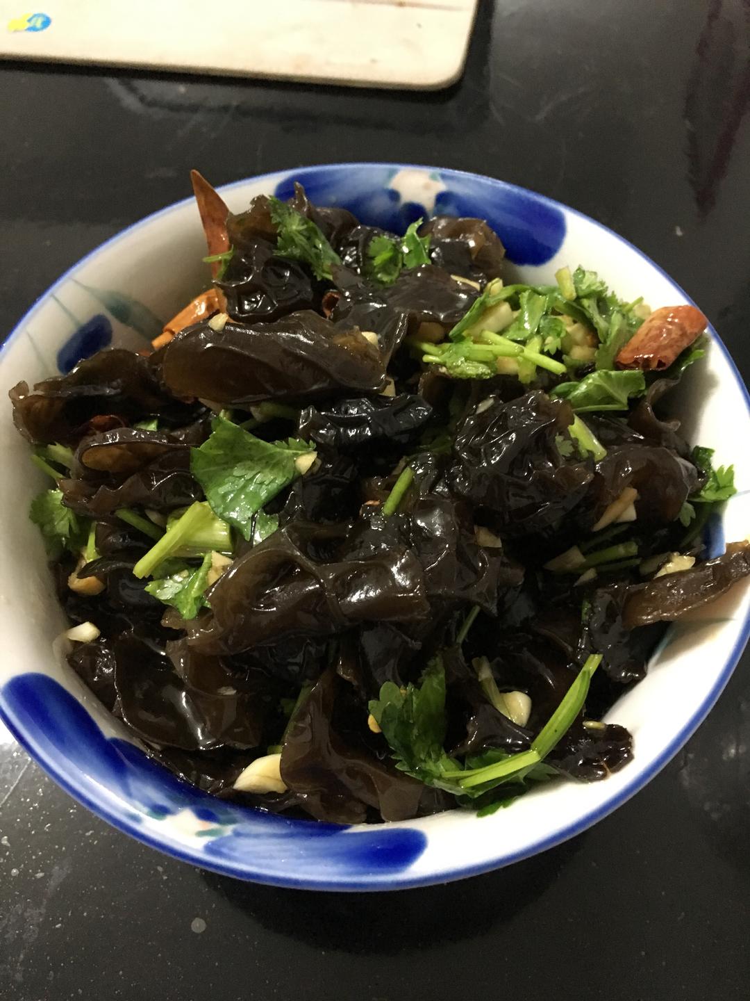 凉拌爽脆木耳