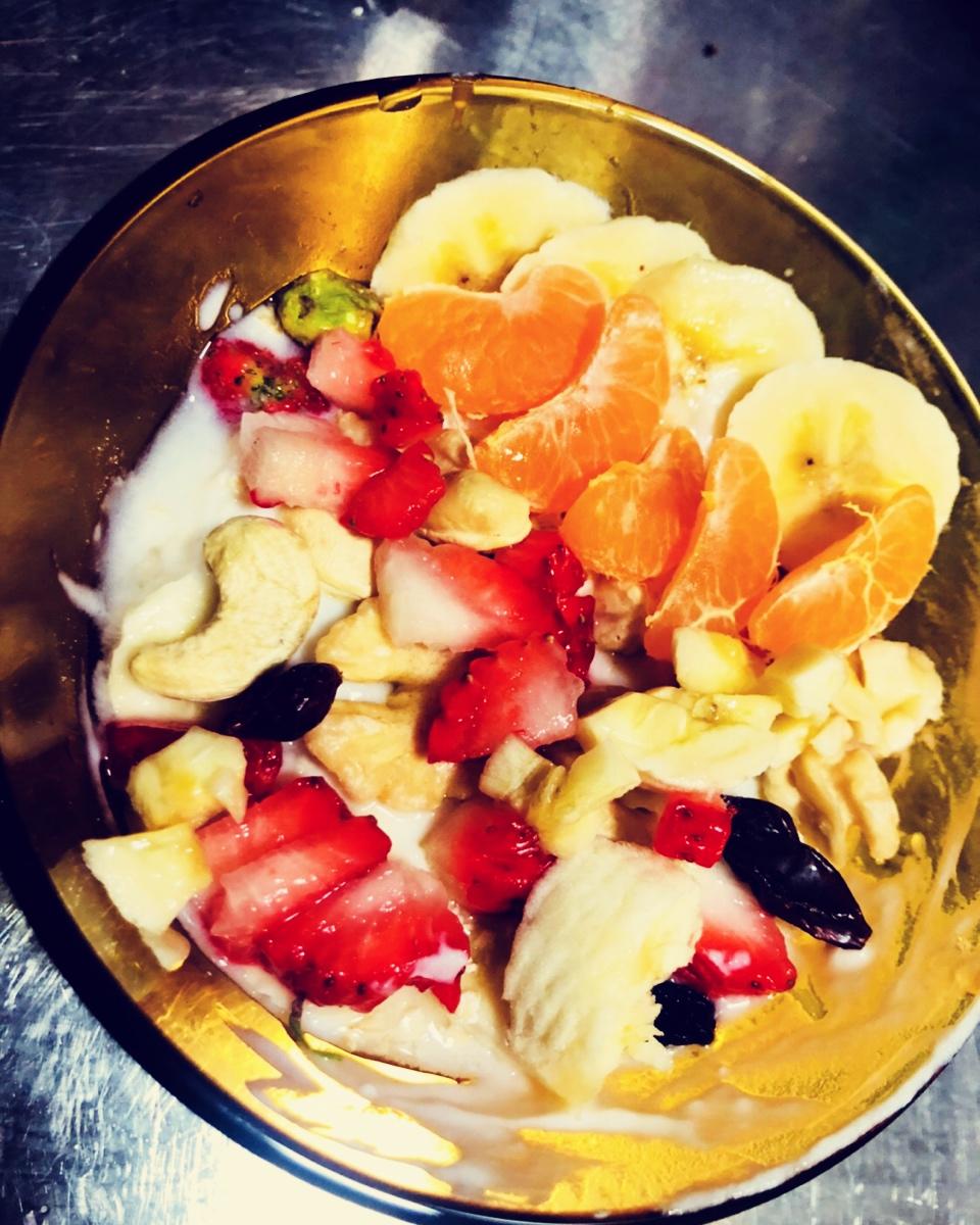 granola水果酸奶杯