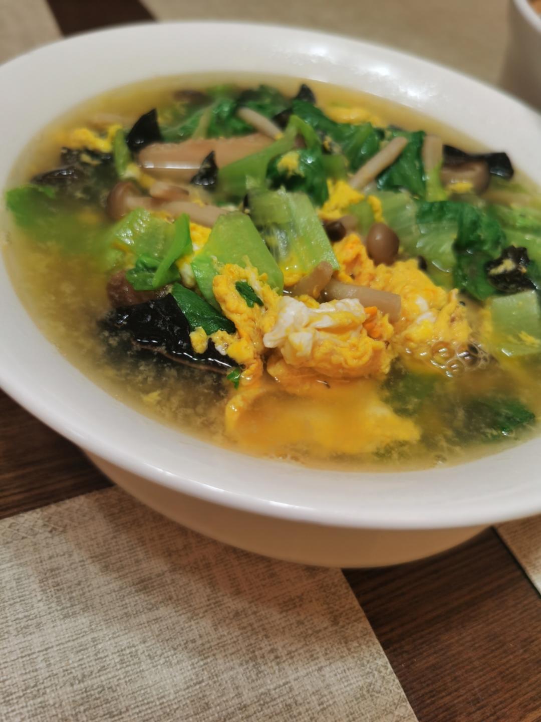 青菜蘑菇鸡蛋汤