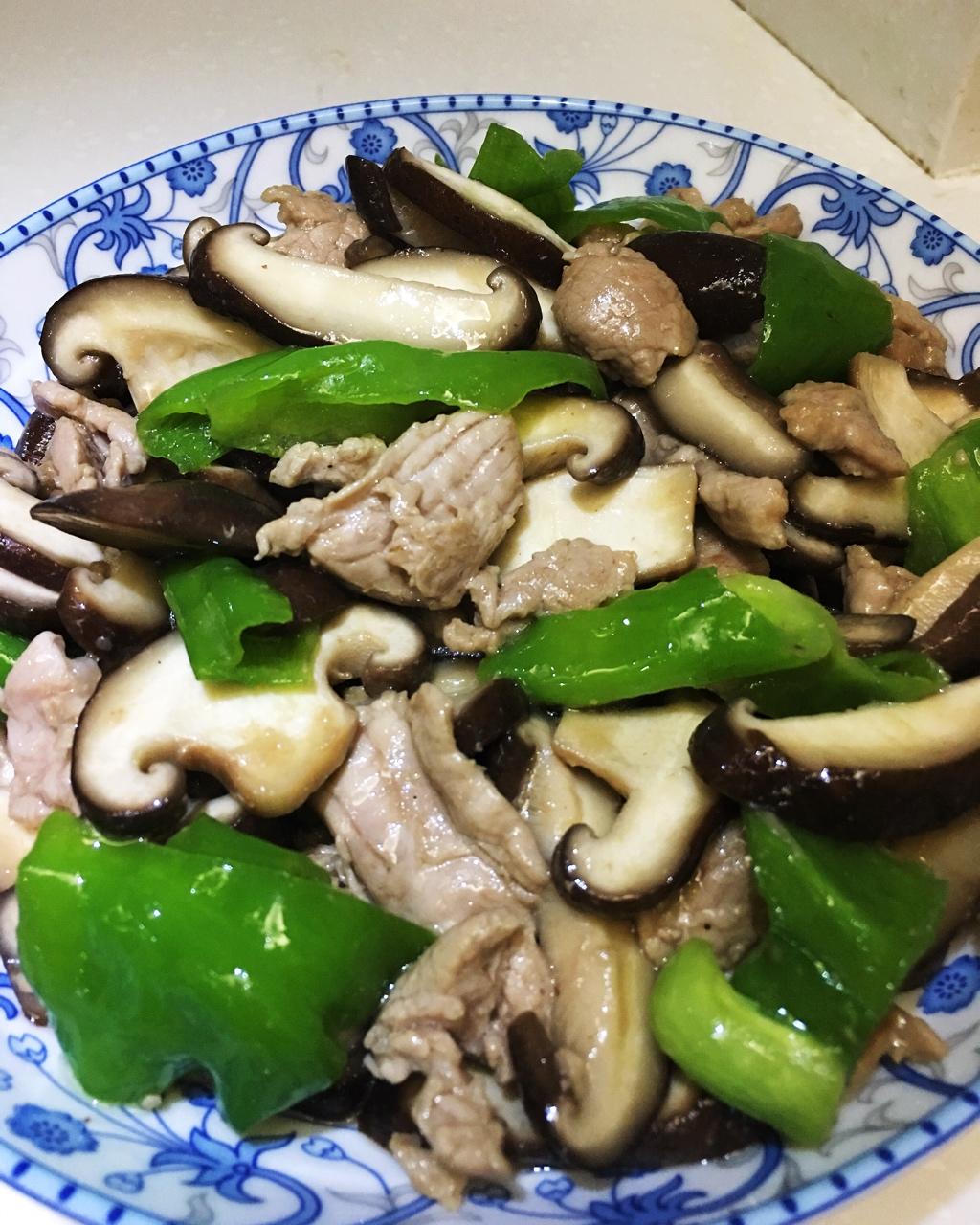 香菇炒肉片