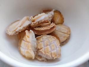 鲍鱼小土豆烧虾球，年夜饭最爱海鲜菜的做法 步骤6