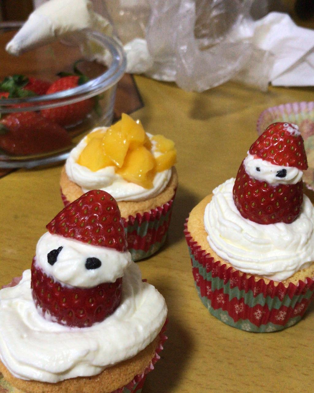 戚风纸杯奶油蛋糕